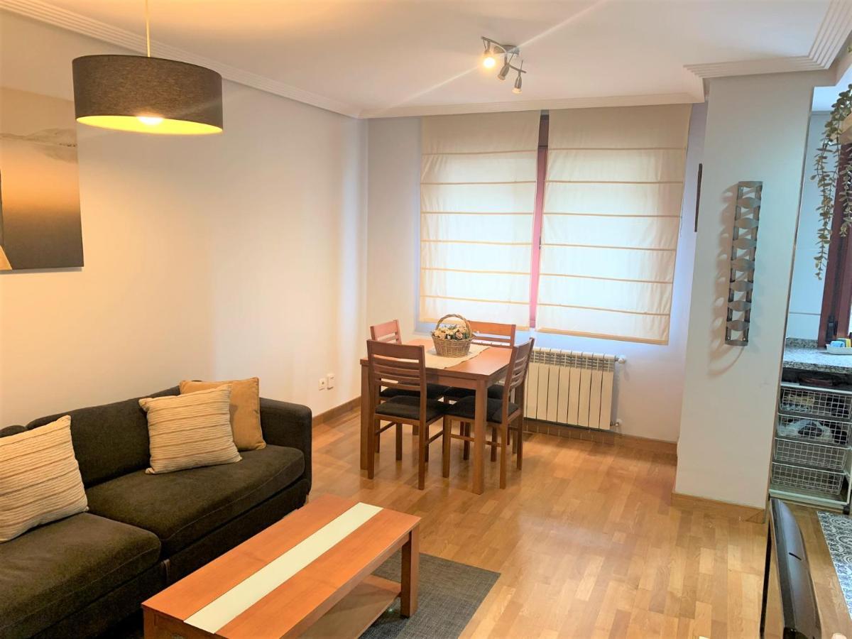 Apartmán Apartamento La Losa Oviedo Exteriér fotografie